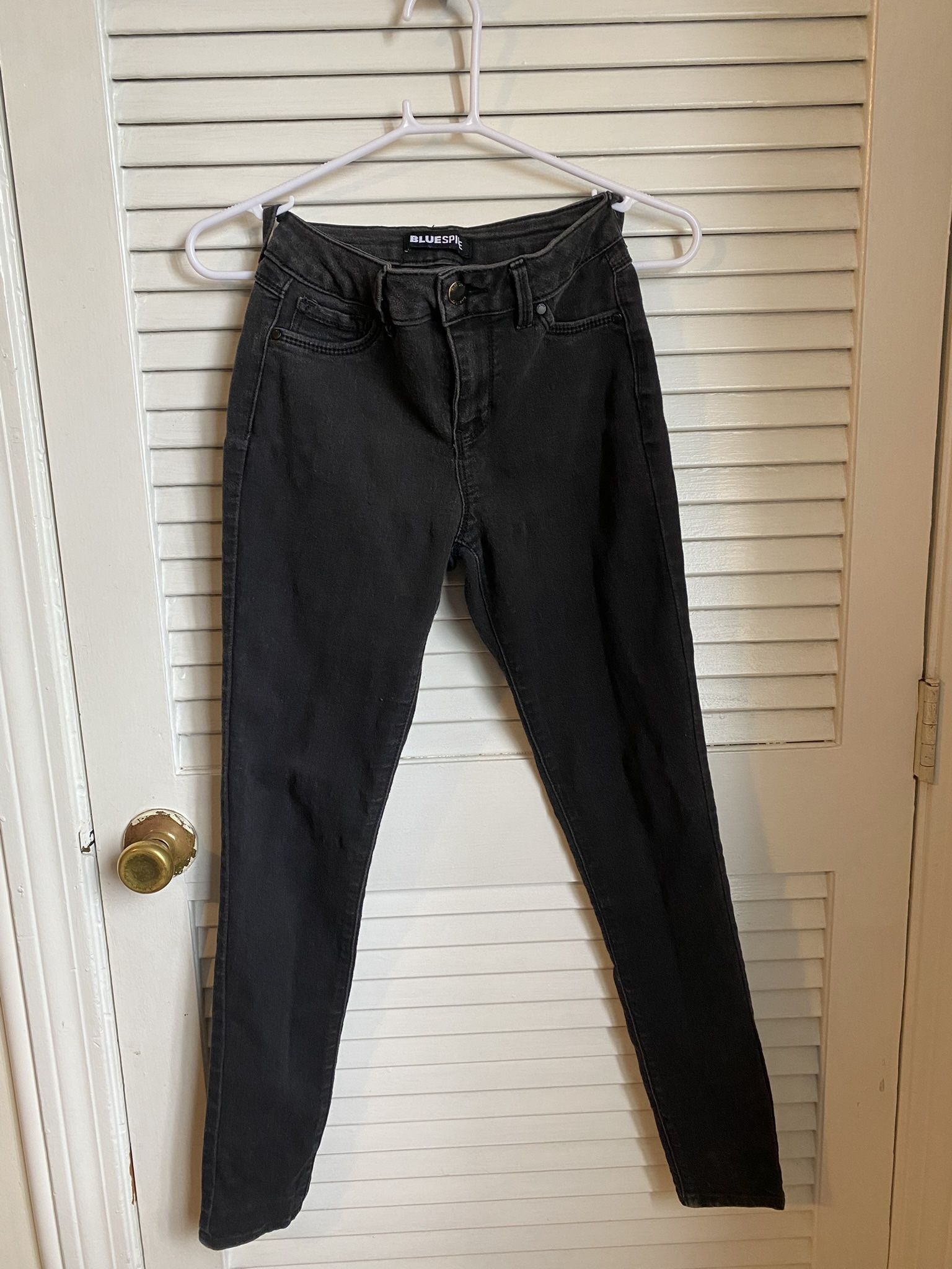 NYC Women's Black Skinny Jeans