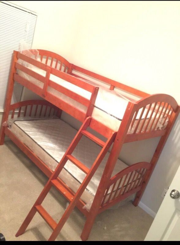 TWIN TWIN CHERRY OAK BUNK BED WITH 2 MATTRESSES ALL NEW