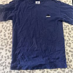 Vintage 90’s adidas shirt size small and beanie