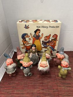 Vintage 1937 Walt Disney Snow White & 7 Dwarfs Candy Containers w/ Box