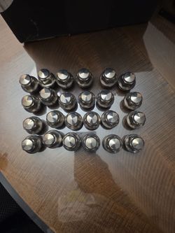 Ford lug nuts 14x1.50
