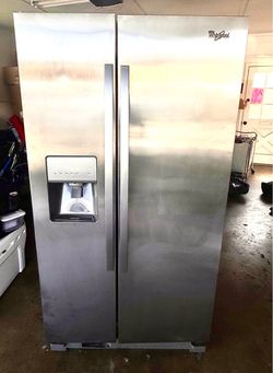 Whirlpool Stainless Side-by-Side Refrigerator – Works – $100 TODAY