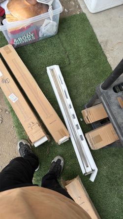 Glass railing for stairs and balconies