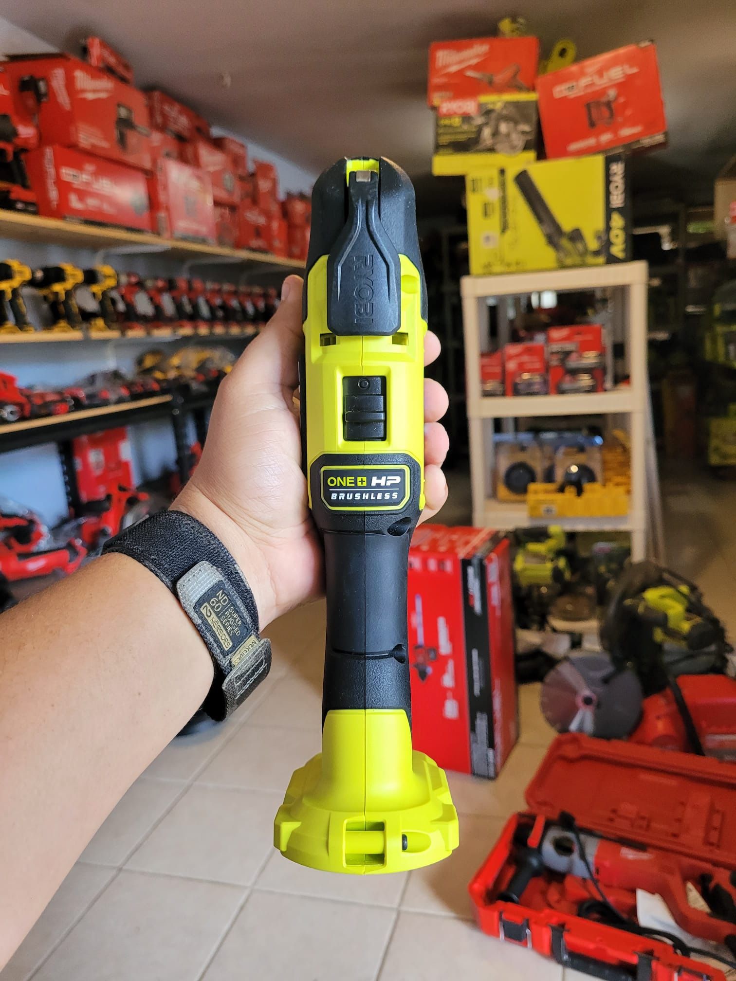 Ryobi Fuel Multi Tool RYOBI ONE+ HP 18V Brushless Cordless Multi