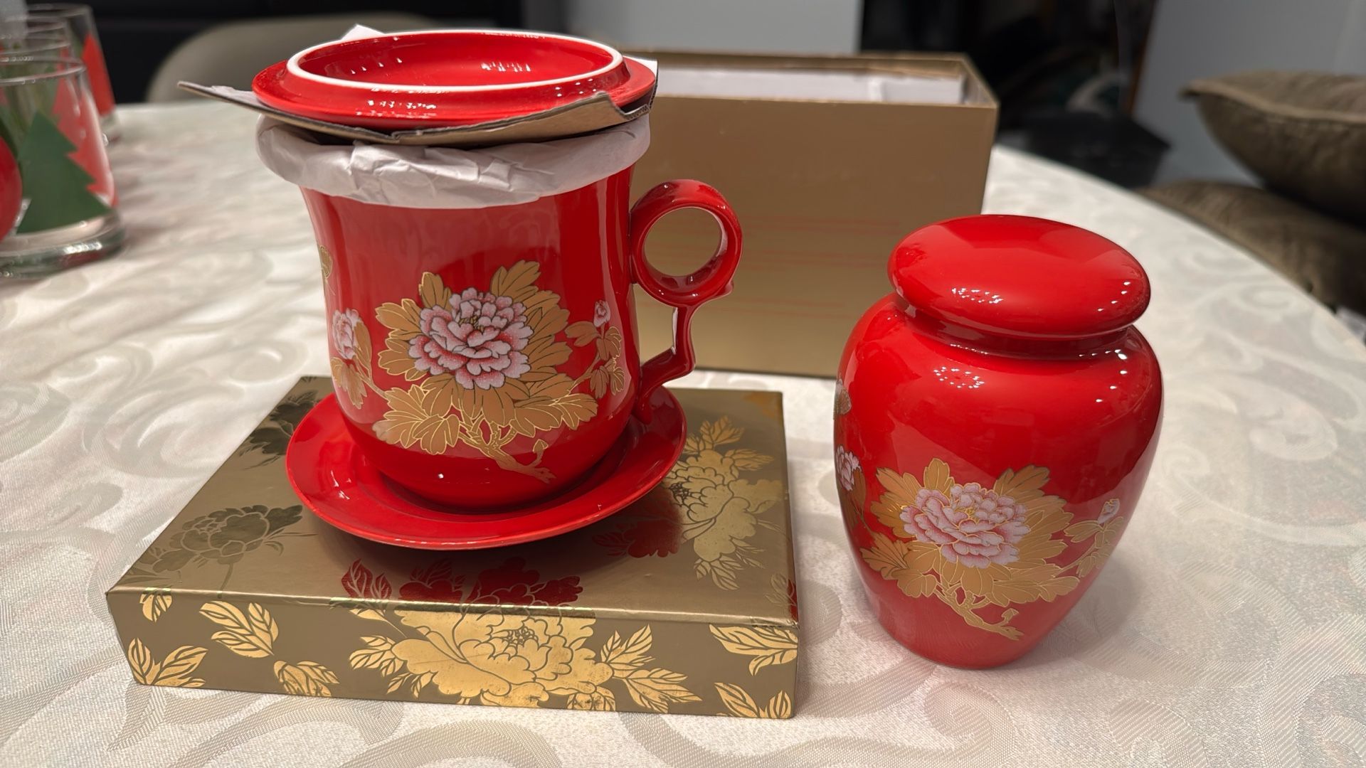 Infuser Mug and Canister - Red Peony