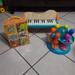 Battat Toy Set