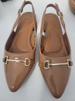 Women's Shoe