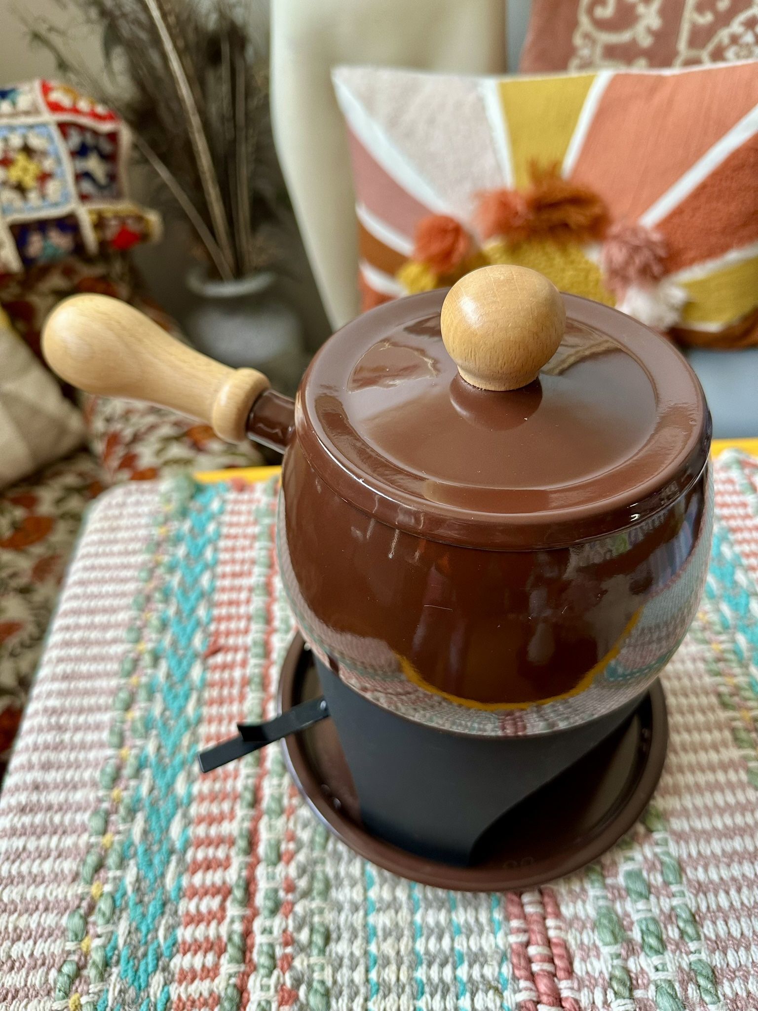 Fondue Pot W Stand & Accessories