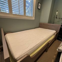 Twin Bed 
