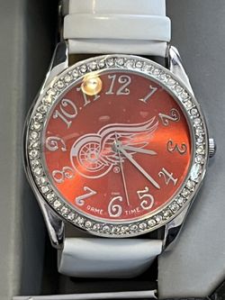 New , In Box Game Time Detroit Red wings Ladies Watch 