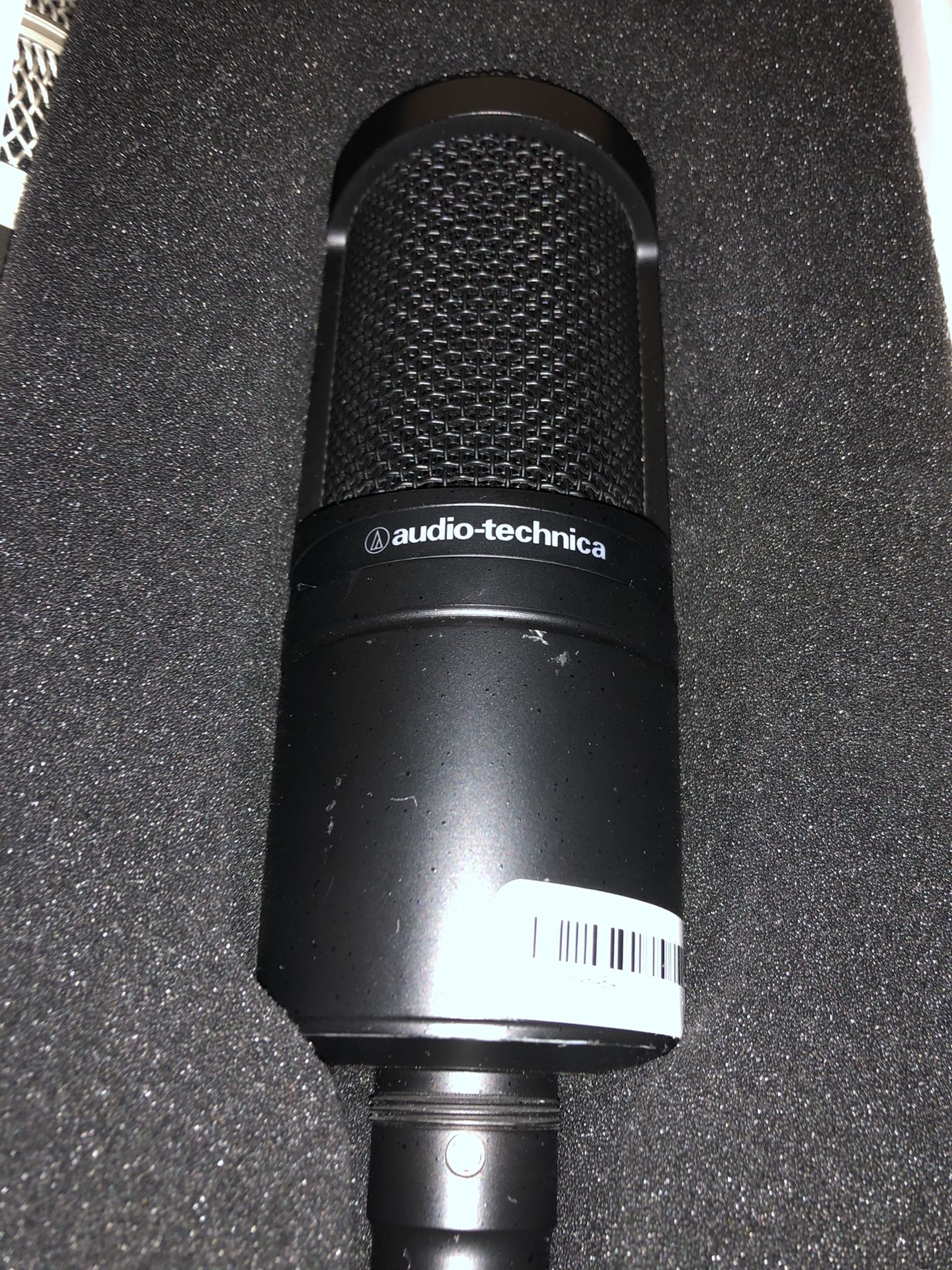 Audio technica AT2020 microphone