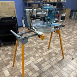 Makita LS1019L 10" Dual-Bevel Sliding Compound Miter Saw with Laser