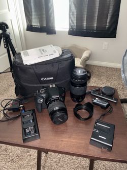 Canon rebel T7 EOS 1500D camera