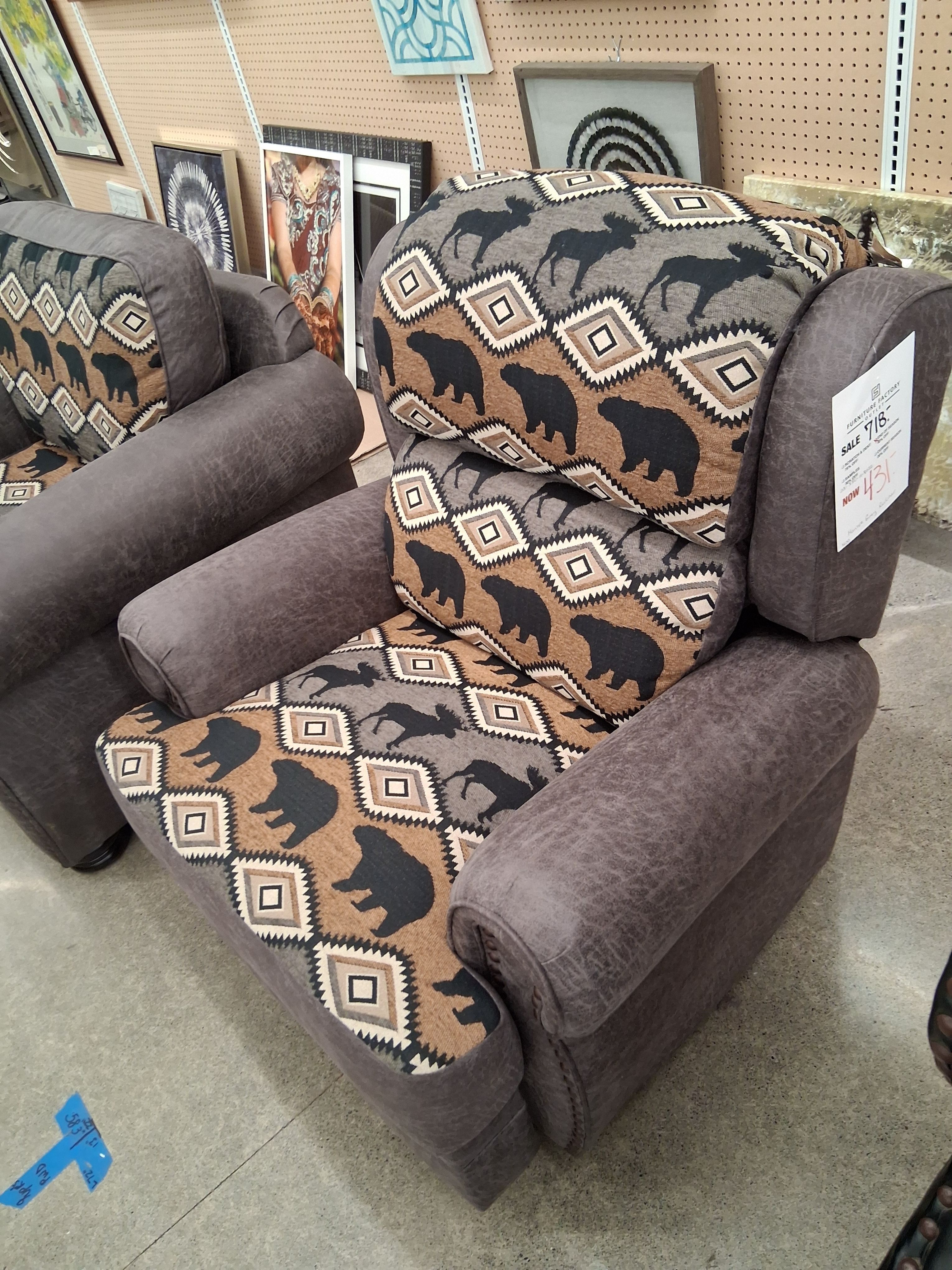 GREY LOG CABIN STYLE RECLINER