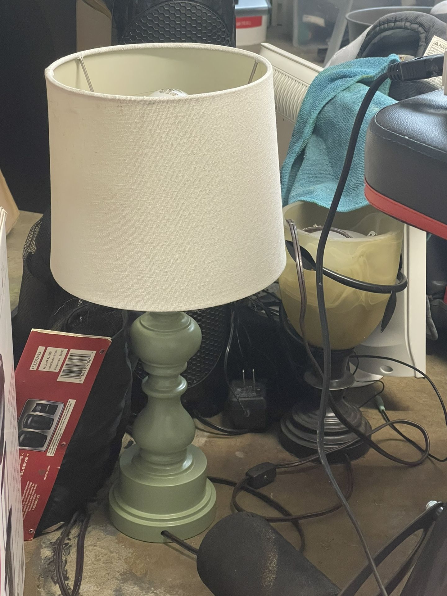 Desk lamp