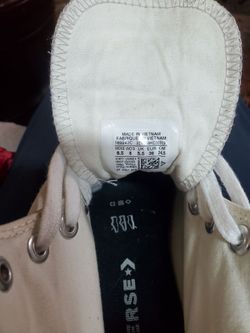 Chuck Taylor converse size8.leather top