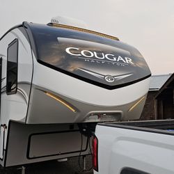 2020 Cougar Half ton towable