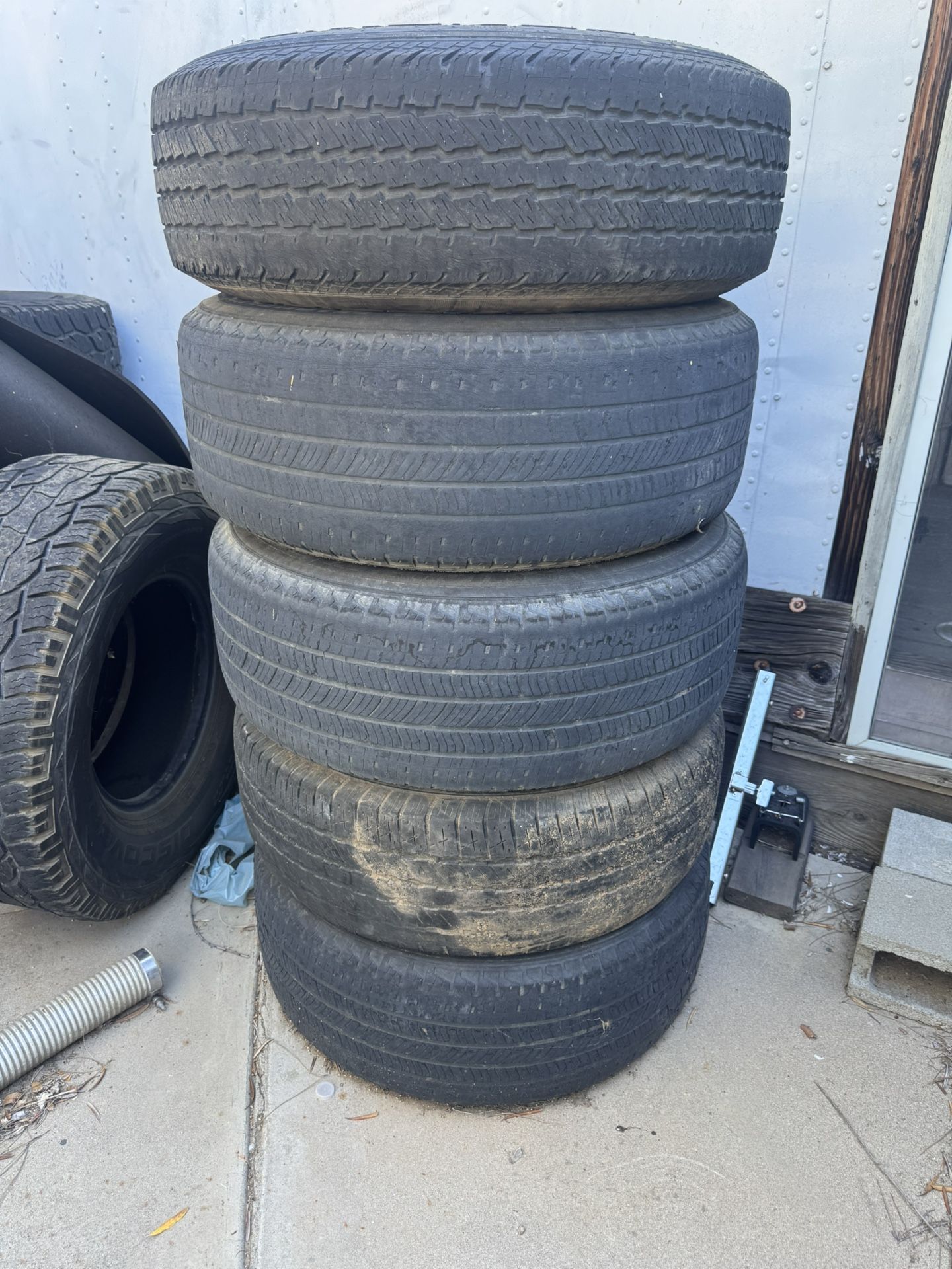 Used TIRES
