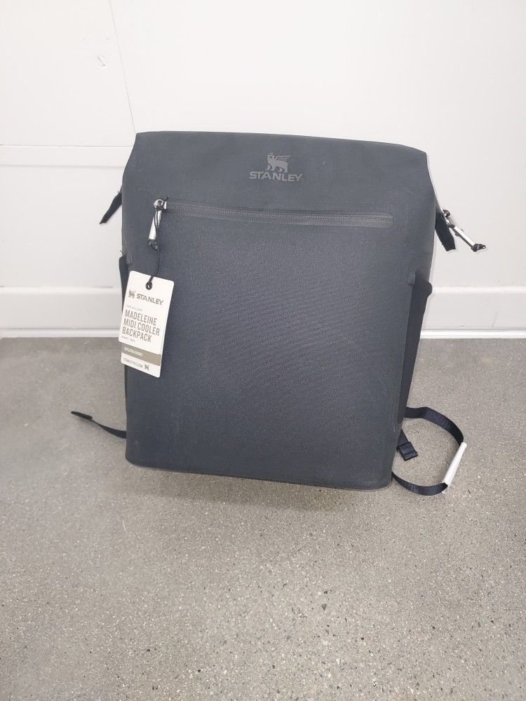 The Stanley 20 Cans/14.8qt All Day Madeleine Mini Backpack Cooler