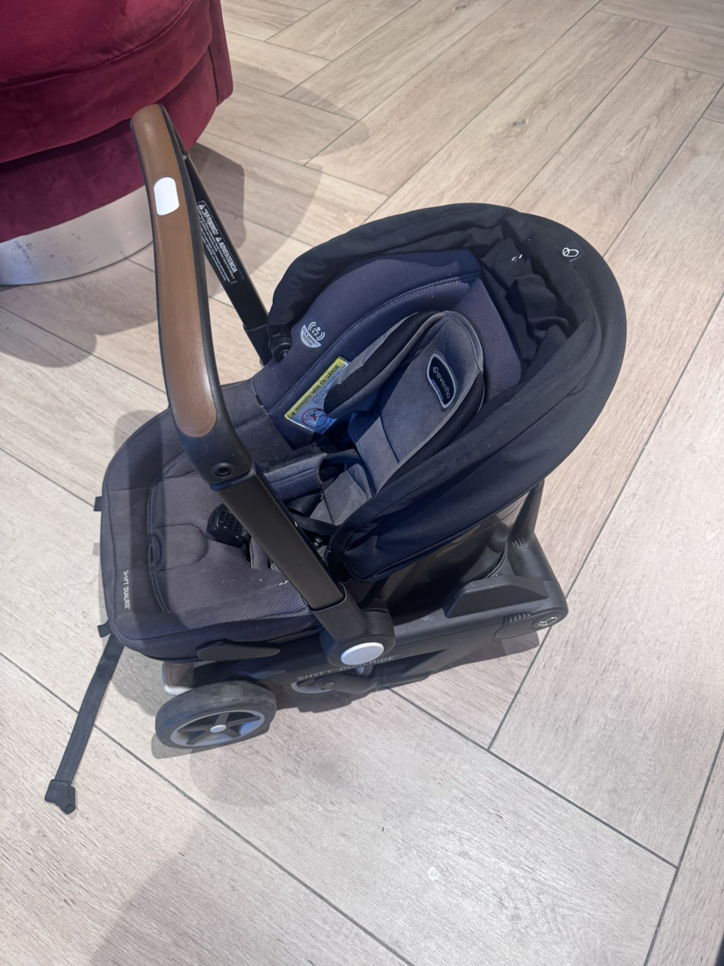 Evenflo Dual ride 