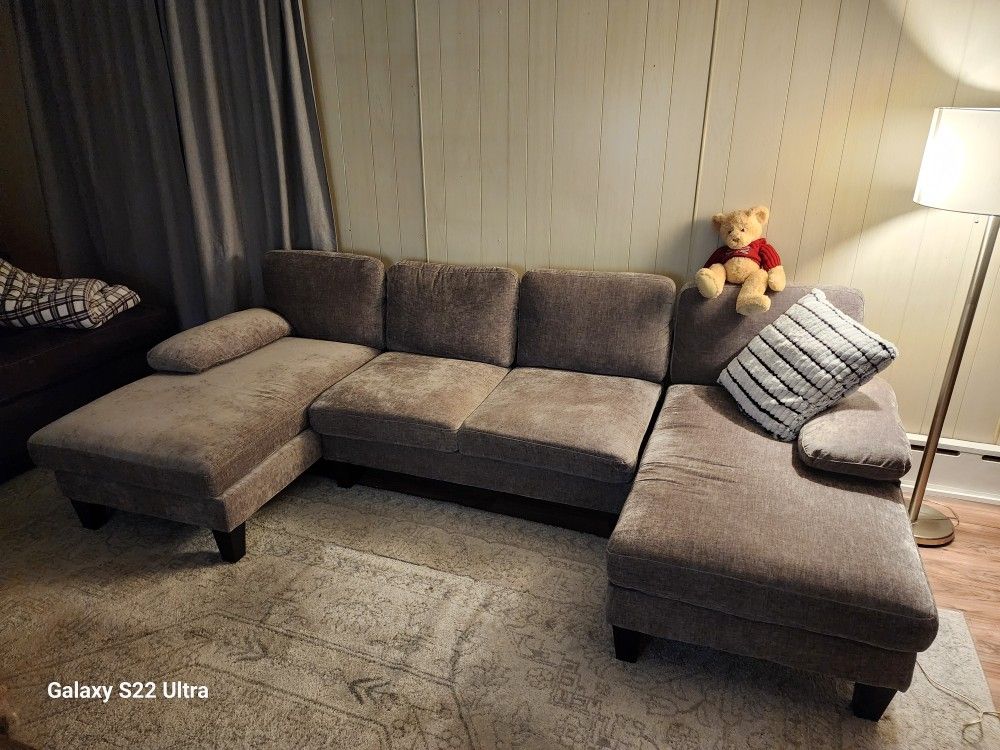 U Sofa