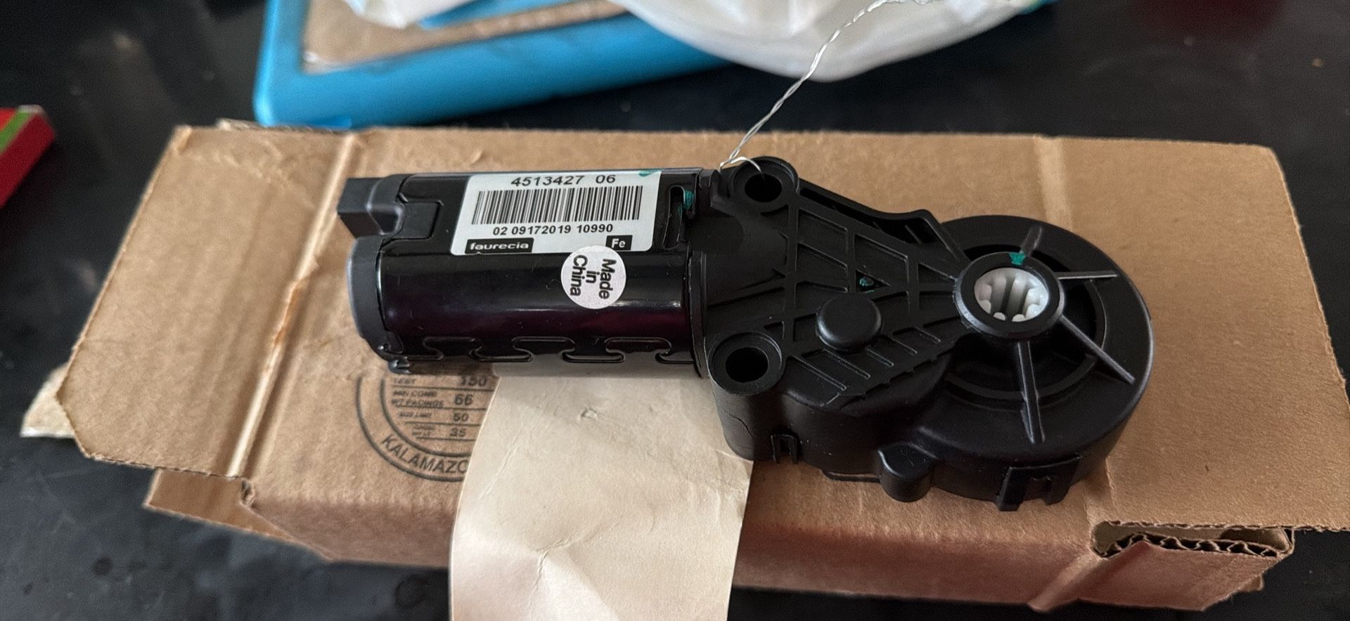 GM Parts | Part# 1(contact info removed) Front Seat Recliner Actuator