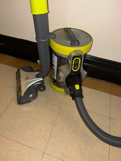 The Hoover air revolve multi-position canister vacuum gives you portable, continuous cleaning motion in every direction. Go from carpet to hard floors