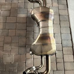 Audi R8 Exhaust And Muffler