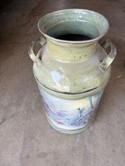 Ceramic milk jug