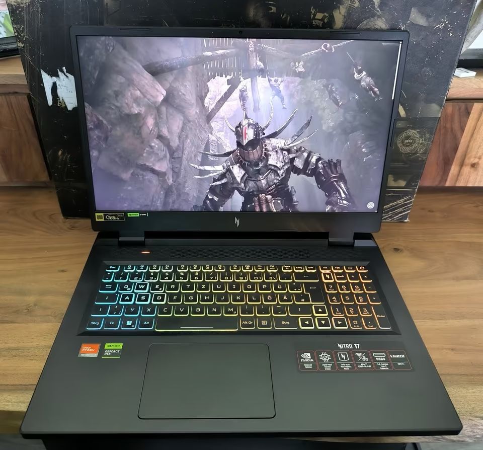 acer Nitro 17 Gaming Laptop 17.3" QHD IPS 165Hz