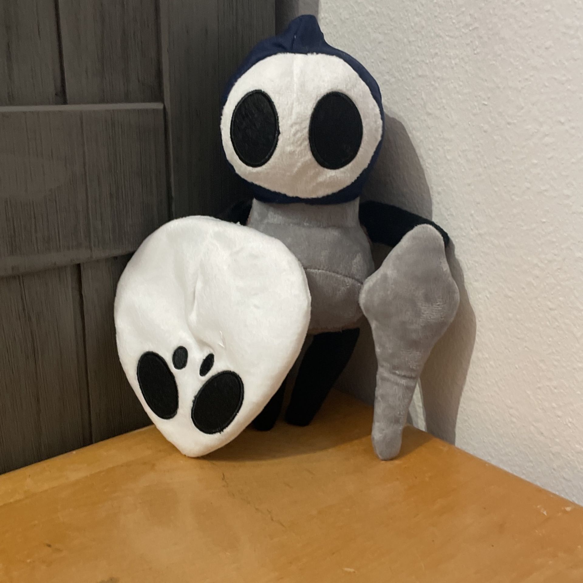 Hollow Knight Plushie (Quirrel)