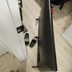 LG TV 45"