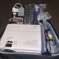 Brand New Projector 