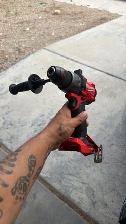 Milwaukee hammer drill