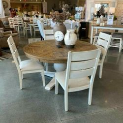 Grindleburg Light Brown-White Round Dining Room Set 📍 Table and Chairs 1129