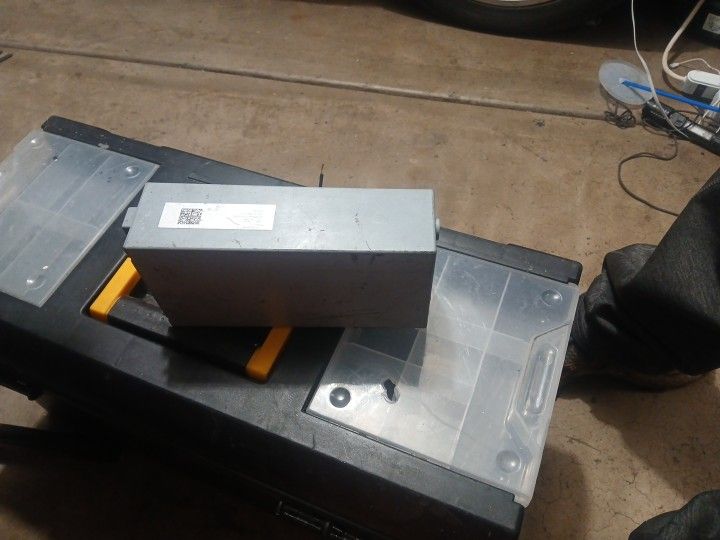 700 Uf 800 Volt Capacitorb......this Is A Beast!