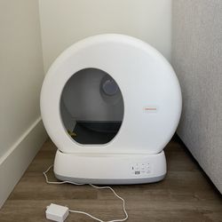 Meowant Self-cleaning Litter Box 
