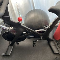 Peloton Bike+