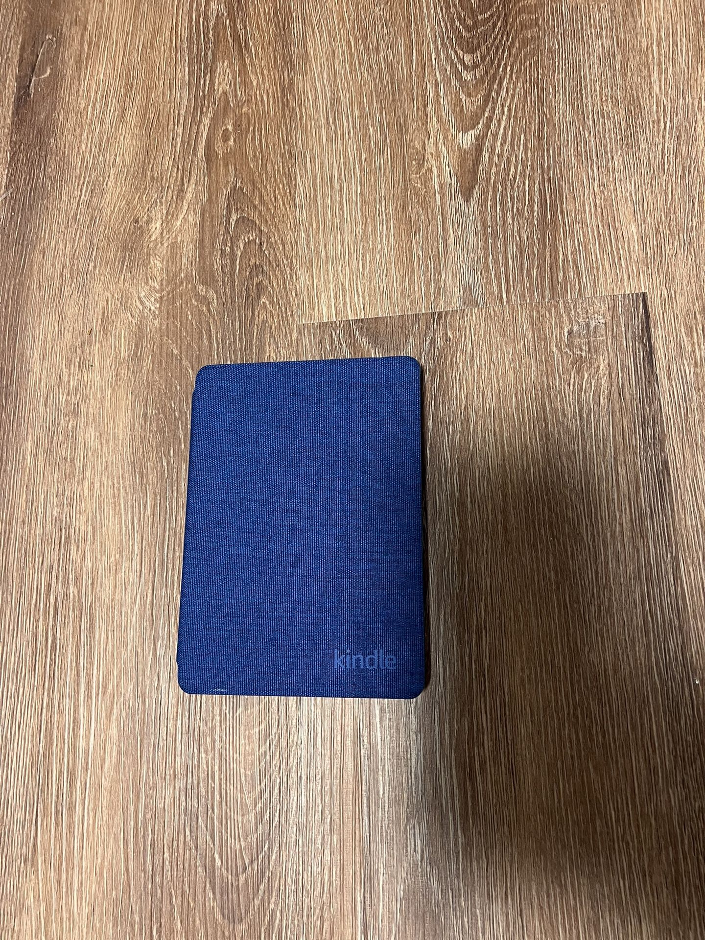 Kindle (10th Gen) With Blue Case