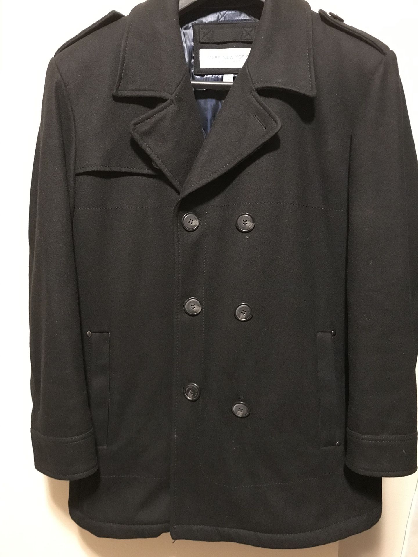 Like New! Men’s Black Wool Coat