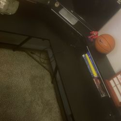 Nice Gaming Desk 