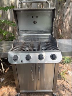 Asador de gas 4 quemadores y uno a un lado /4 burner stainless  steel gas grill w/side burner