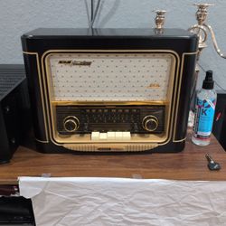 Grundig Radio