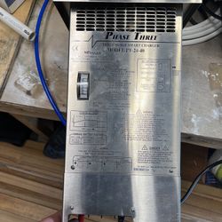 24 Volt Charger, Working Order Was Replaced During Major Eletrician Update 