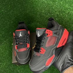 Jordan 4 Size 2y 2.5y 3y 4y 