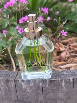 Marc jacob Daisy wild edp 3.3oz