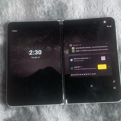 Unlocked fold Microsoft surface duo