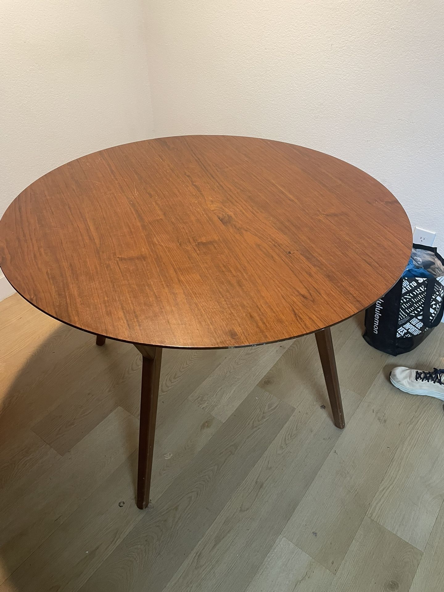 Mid-century Modern Round Table