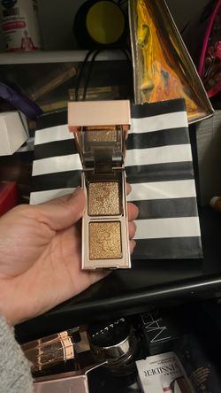 Patrick Ta Eyeshadow  Do You Know Who I Am 