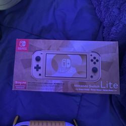 Nintendo Switch Lite Legend Of Zelda Edition 